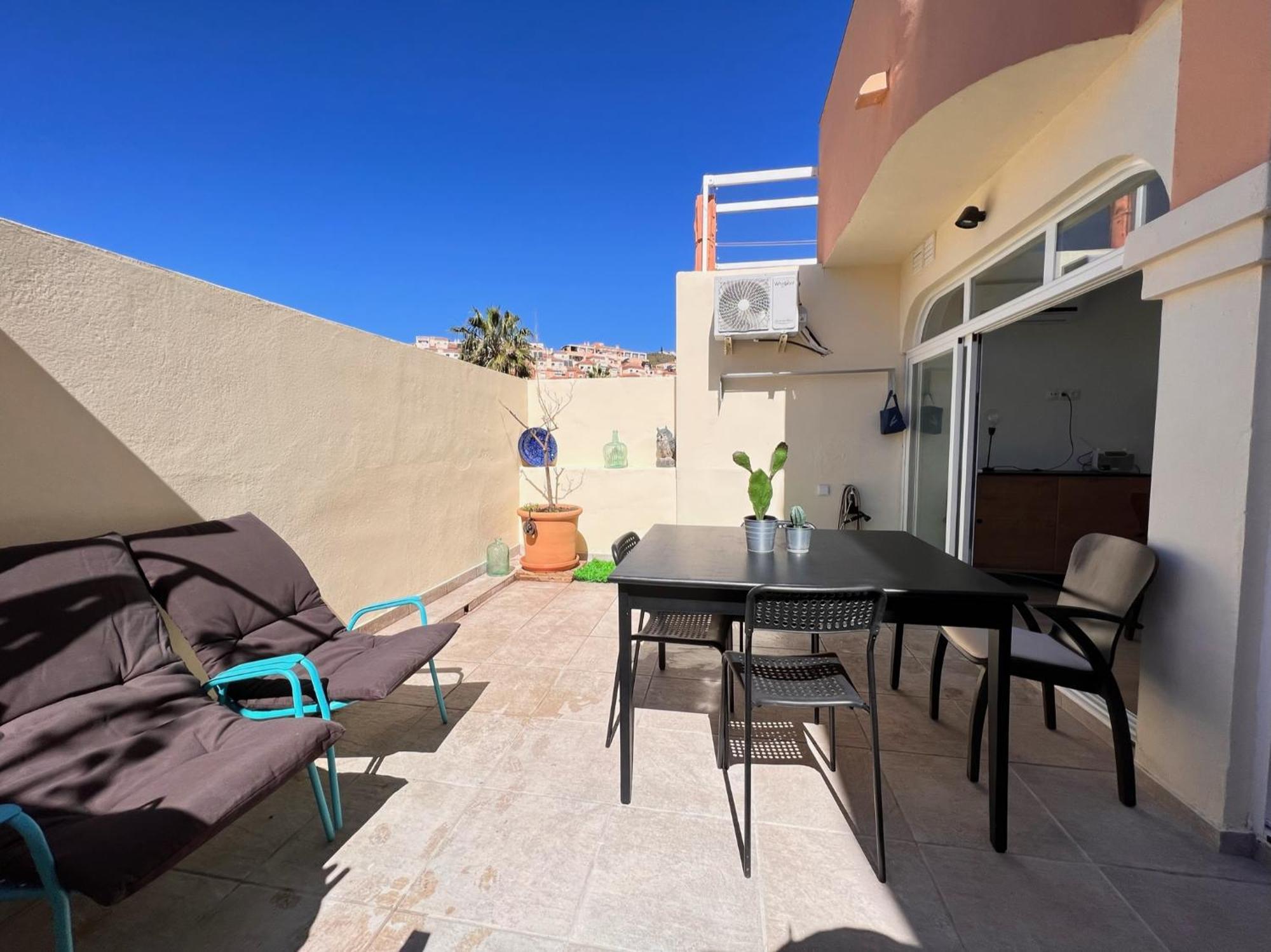 La Bella Escondida Piscina Campo De Golf Solarium Y Parking En Centro Historico Apartment มาลากา ภายนอก รูปภาพ