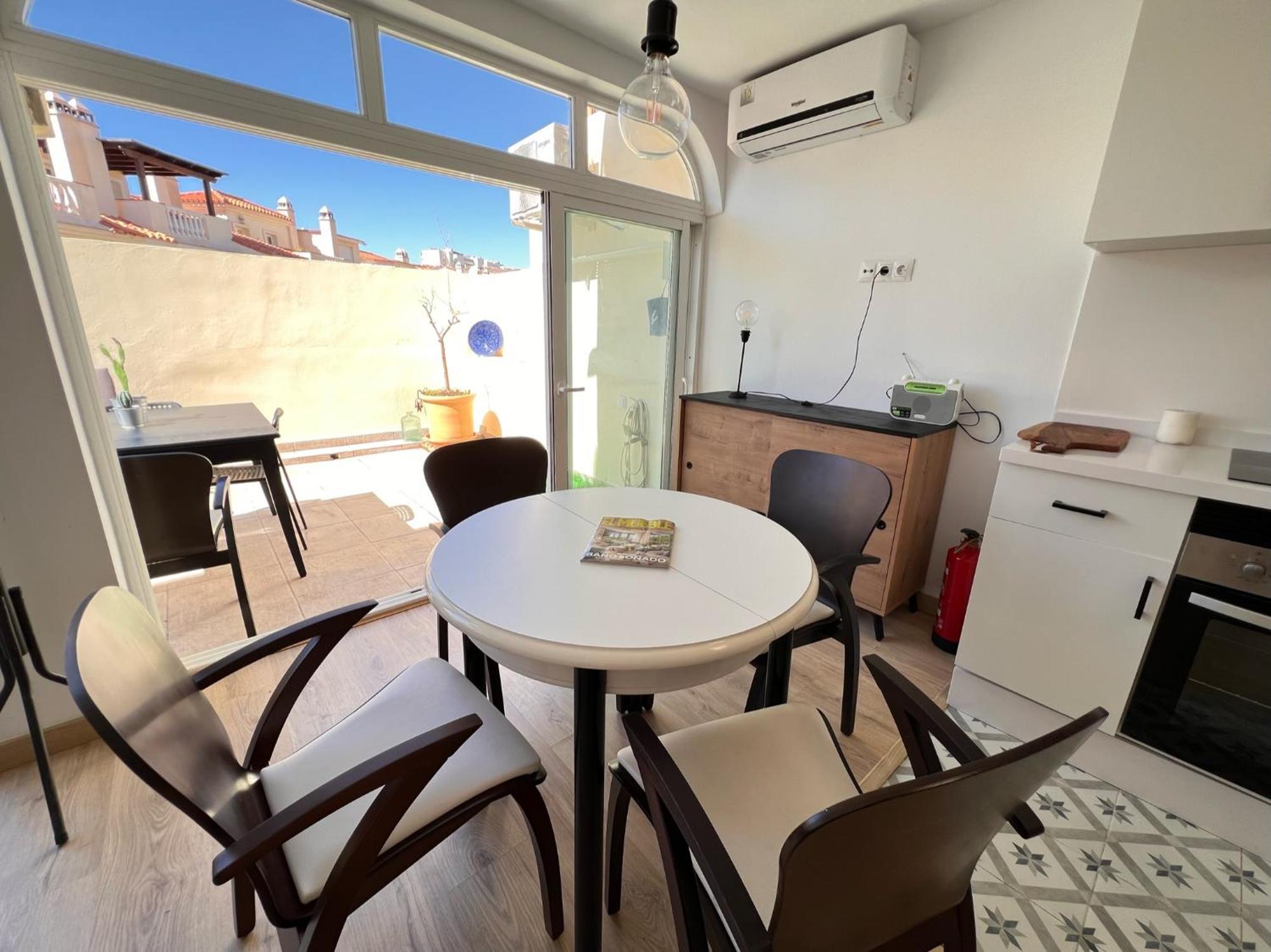 La Bella Escondida Piscina Campo De Golf Solarium Y Parking En Centro Historico Apartment มาลากา ภายนอก รูปภาพ